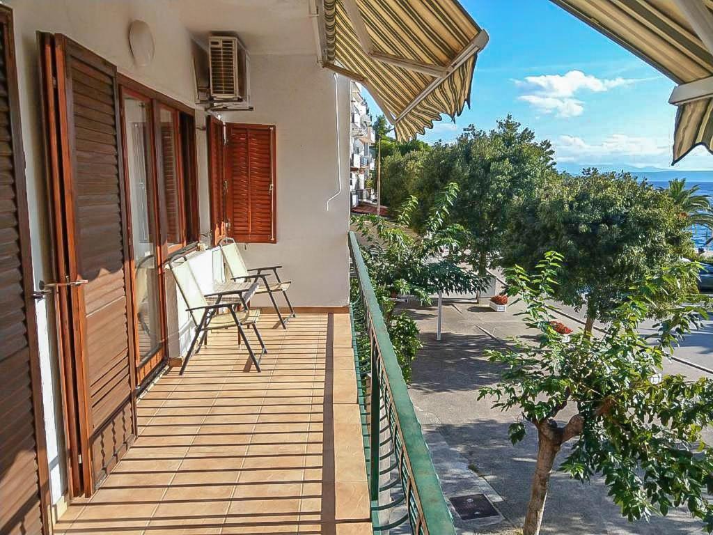 Апартаменты Apartman Melis Подгора Экстерьер фото